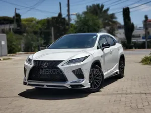 Lexus RX 2019 Off white
