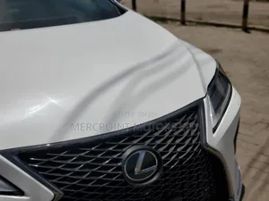 Lexus RX 2019 Off white