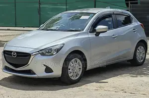 Mazda Demio 2019 Silver