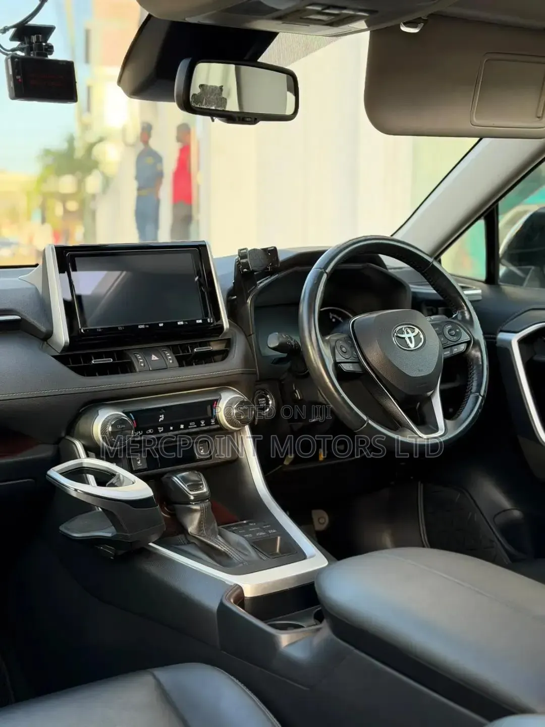 Toyota RAV4 2019 White