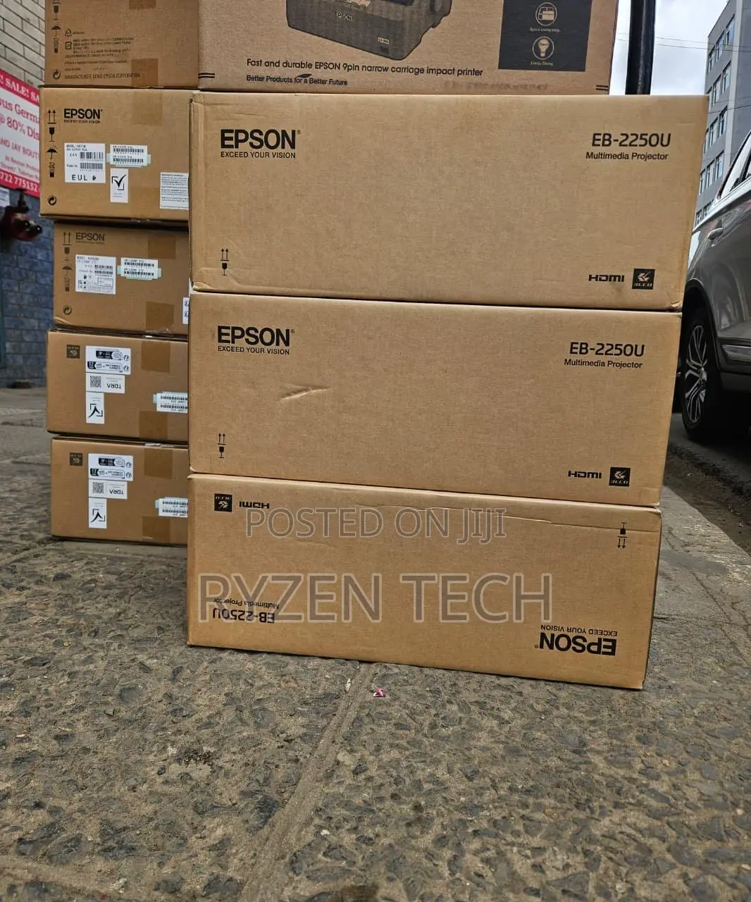 Epson PowerLite 2250U 5000-Lumen WUXGA 3LCD Projector