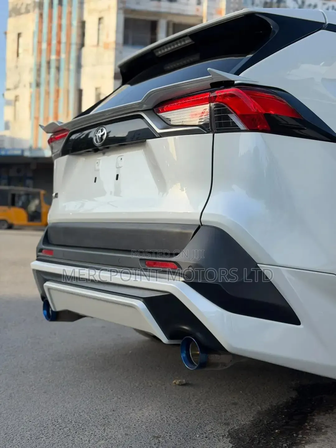 Toyota RAV4 2019 White