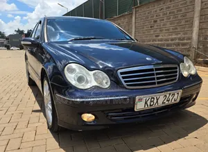 Mercedes-Benz C230 2006 Blue