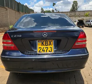 Mercedes-Benz C230 2006 Blue