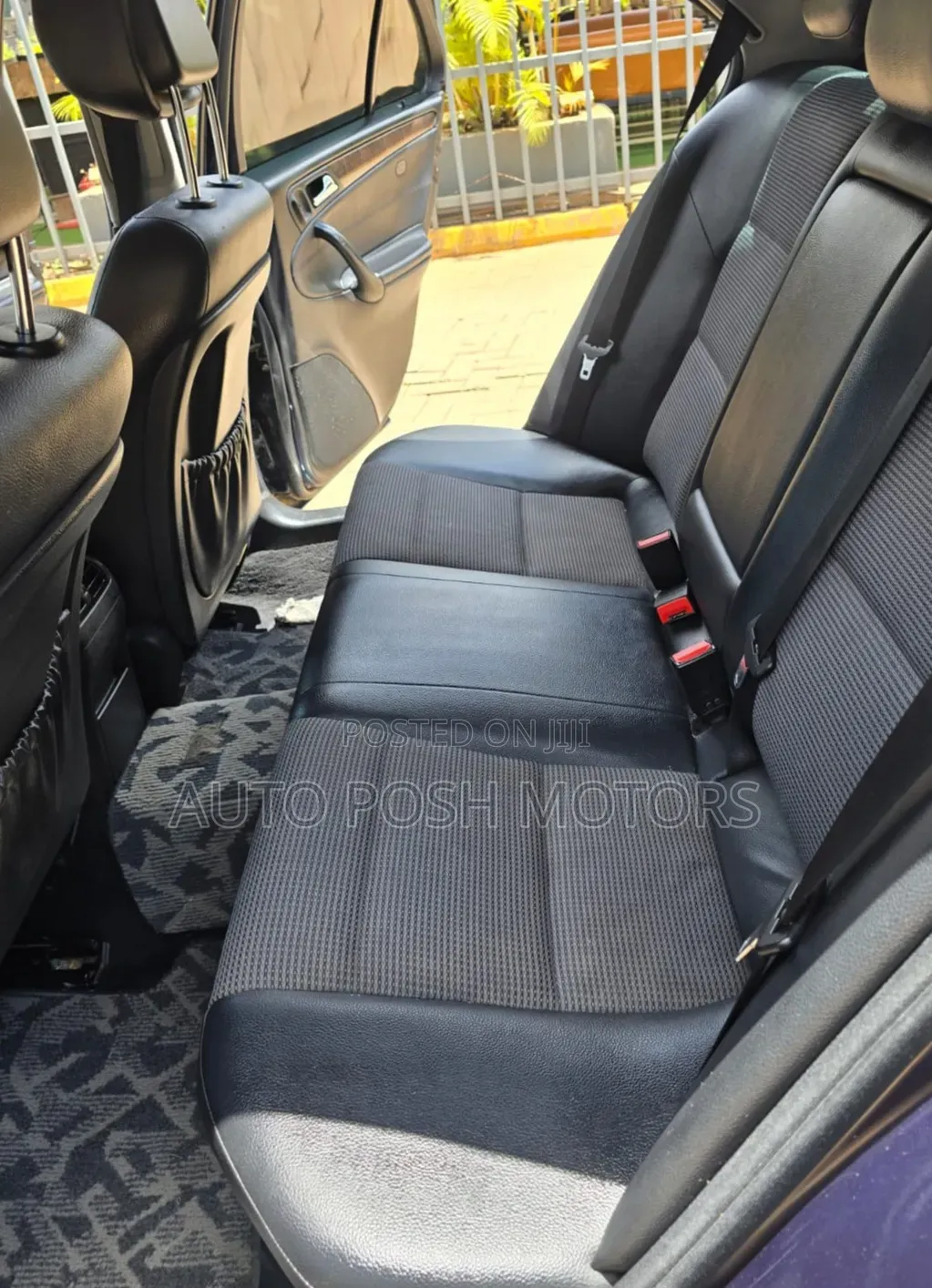 Mercedes-Benz C230 2006 Blue