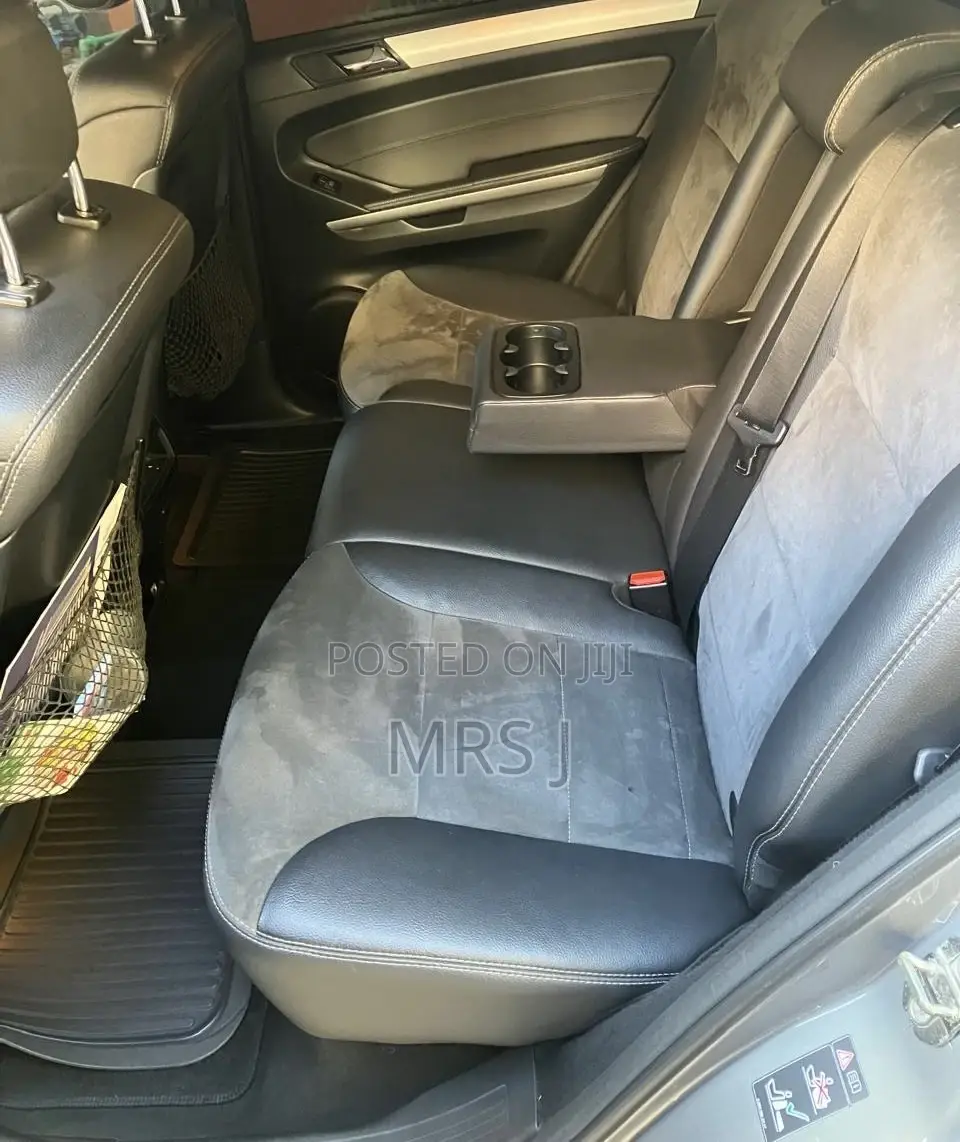 Mercedes-Benz M Class 2011 Silver