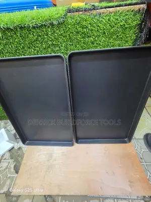 Oven Plates/ Baking Trays
