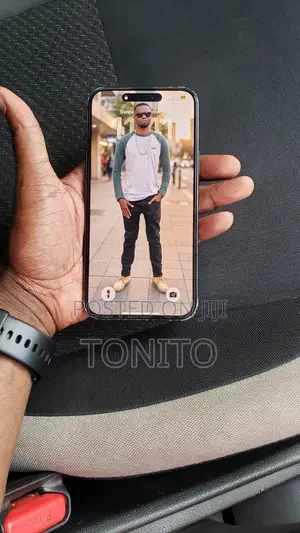 Apple iPhone 15 Plus 256 GB Gray