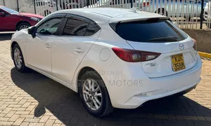 Mazda Axela 2017 White