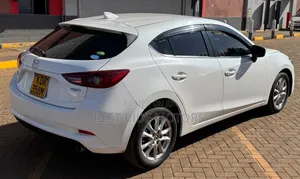 Mazda Axela 2017 White
