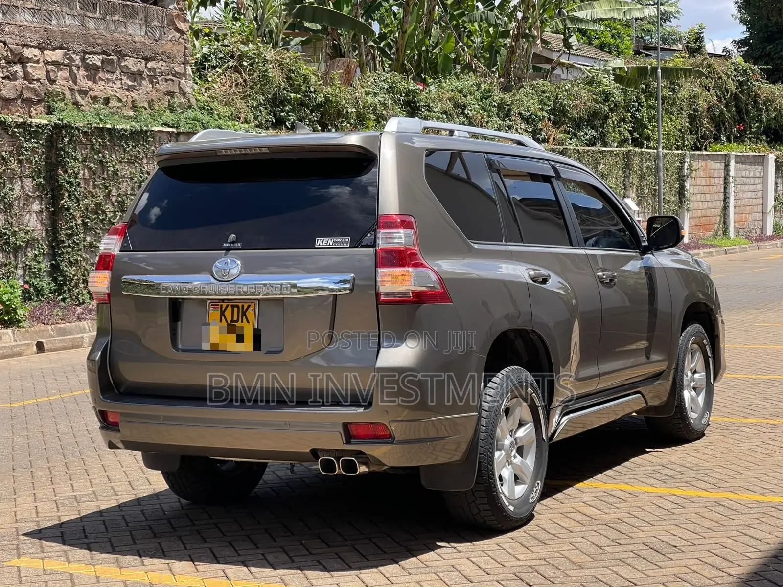 Toyota Land Cruiser Prado 2016 Gray