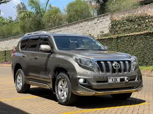 Toyota Land Cruiser Prado 2016 Gray