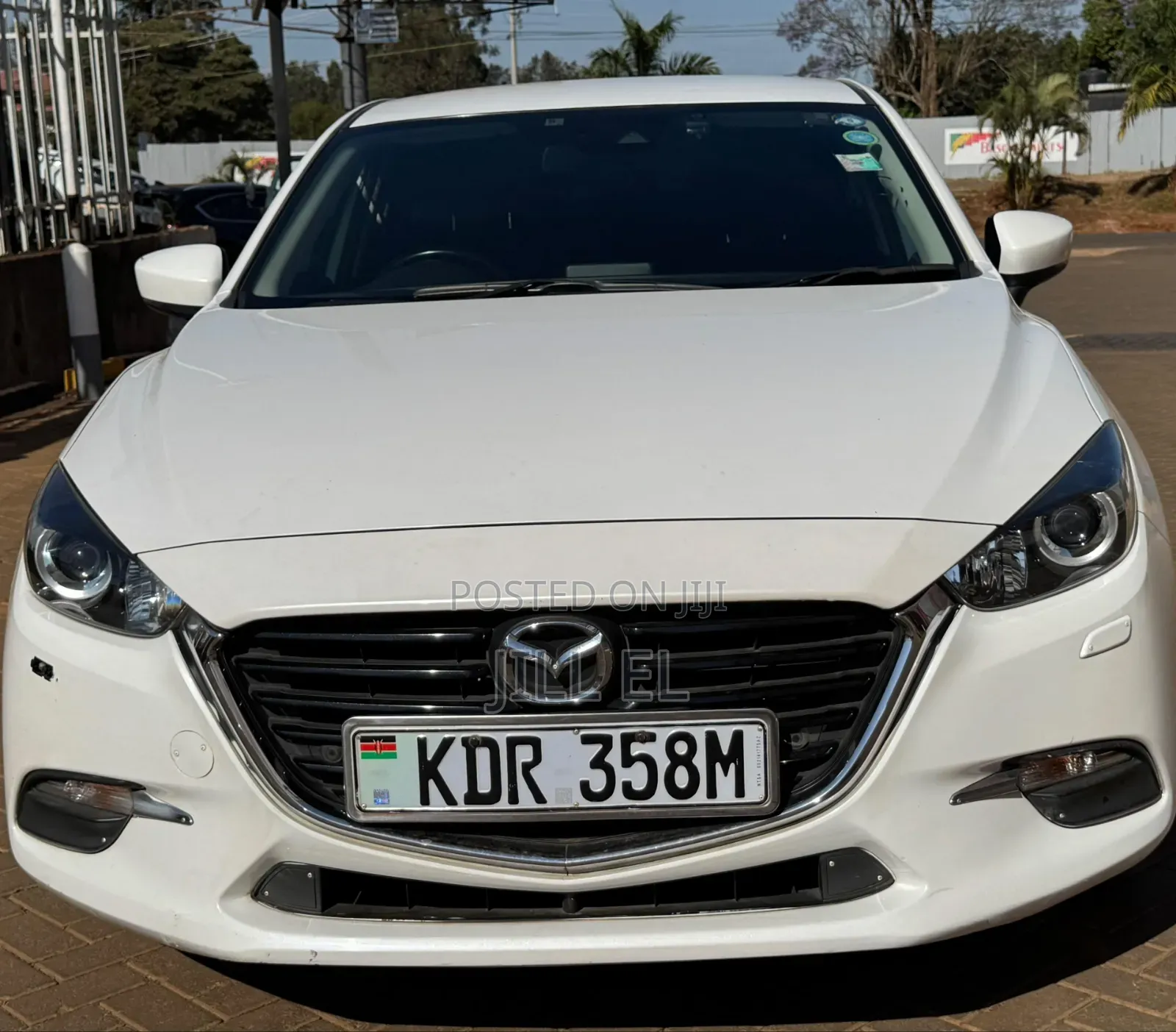 Mazda Axela 2017 White