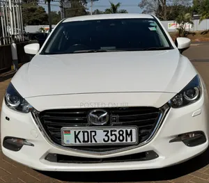 Mazda Axela 2017 White
