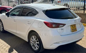 Mazda Axela 2017 White