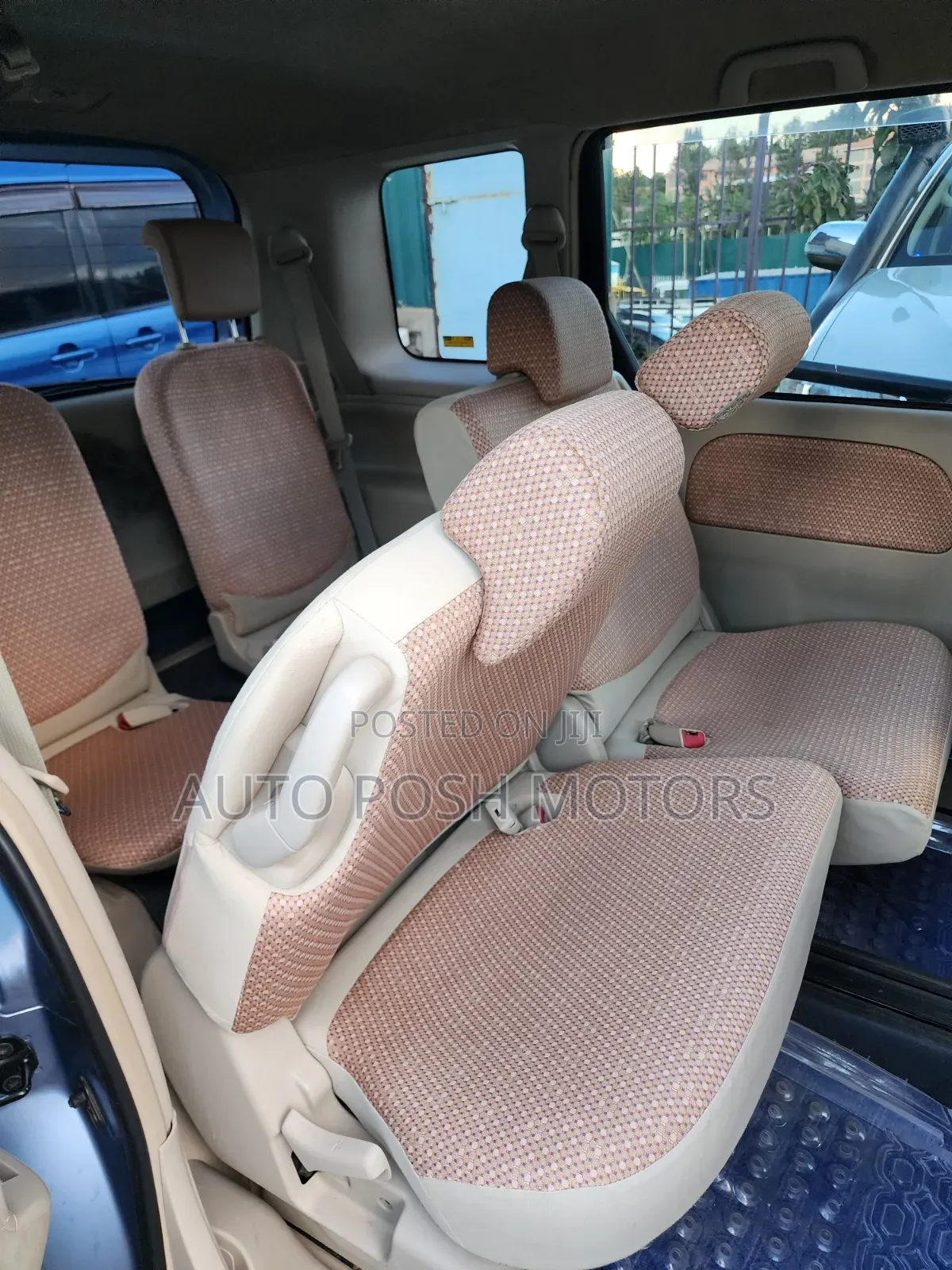 Toyota Sienta 2015 Blue