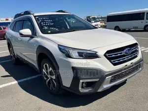 Subaru Outback Limited 2022 White