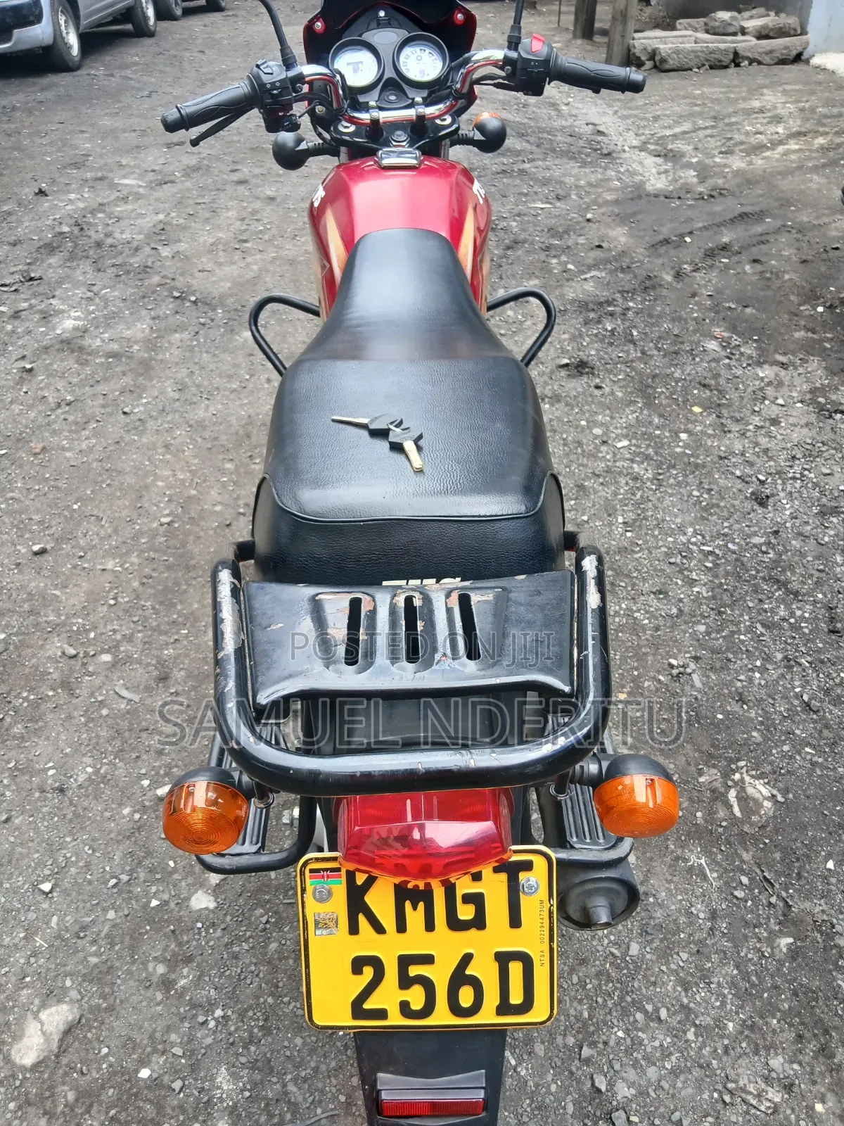 TVS HLX Plus ES 2024 Red