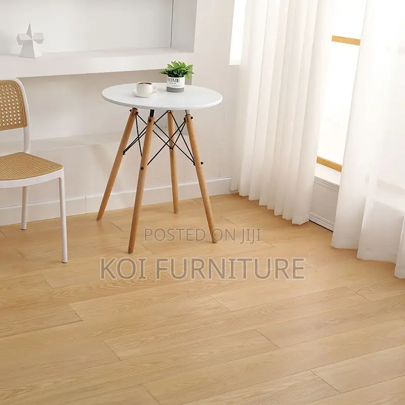 Dining Table : White MDF Dining Table