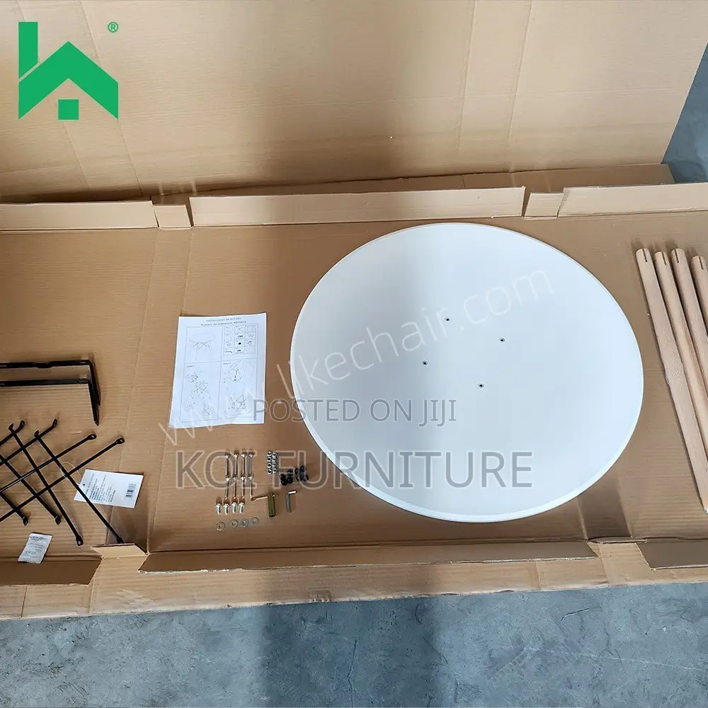 Dining Table : White MDF Dining Table