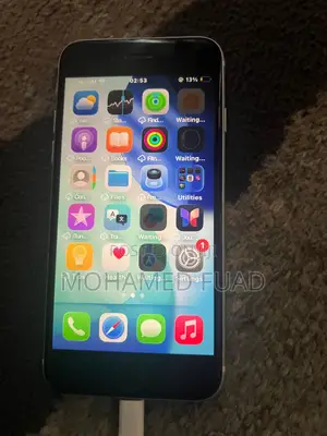 Apple iPhone SE (2022) 64 GB White