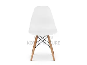 Dining Chair : White Eames-Style Dining Chair
