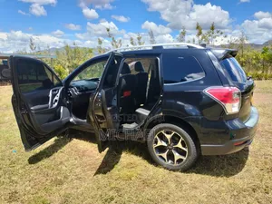 Subaru Forester 2017 Black