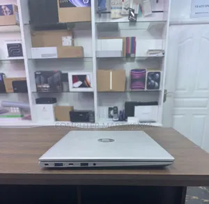 New Laptop HP EliteBook 830 G8 16GB Intel Core i5 SSD 512GB