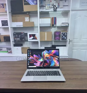 New Laptop HP EliteBook 830 G8 16GB Intel Core i5 SSD 512GB