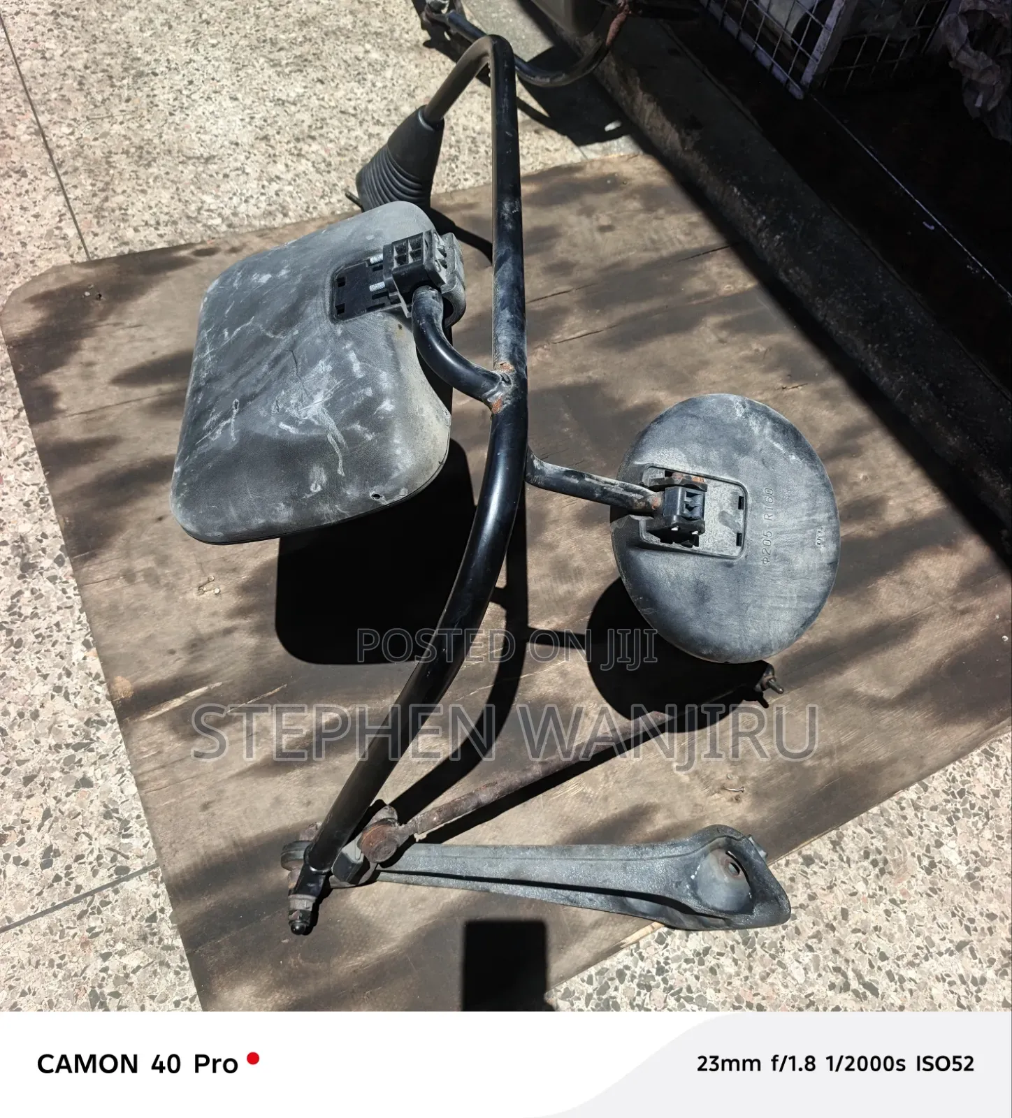 Left Hand Side Mirror Handle