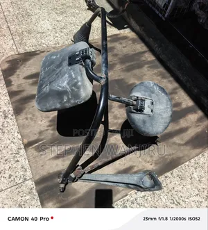 Left Hand Side Mirror Handle