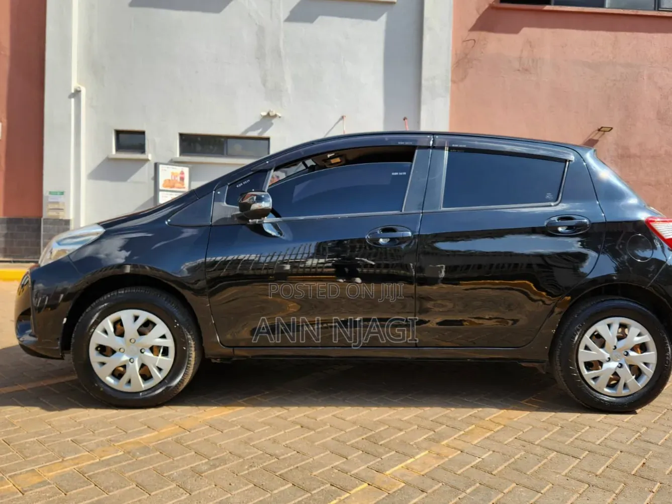 Toyota Vitz 2017 Black