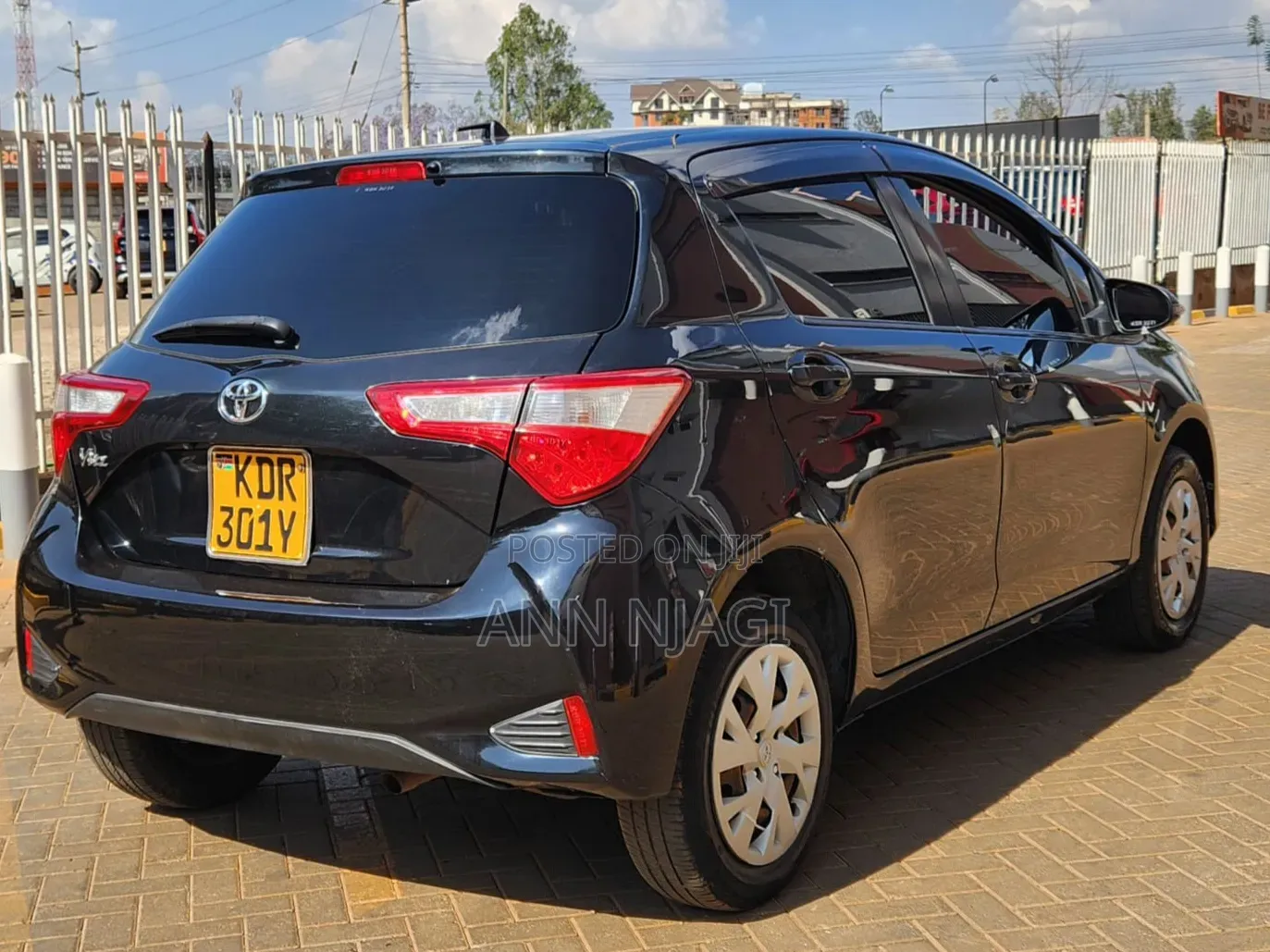 Toyota Vitz 2017 Black