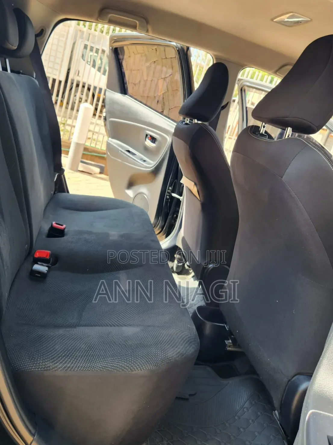 Toyota Vitz 2017 Black