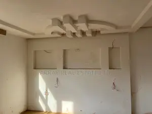 5bdrm House in Hardy for sale
