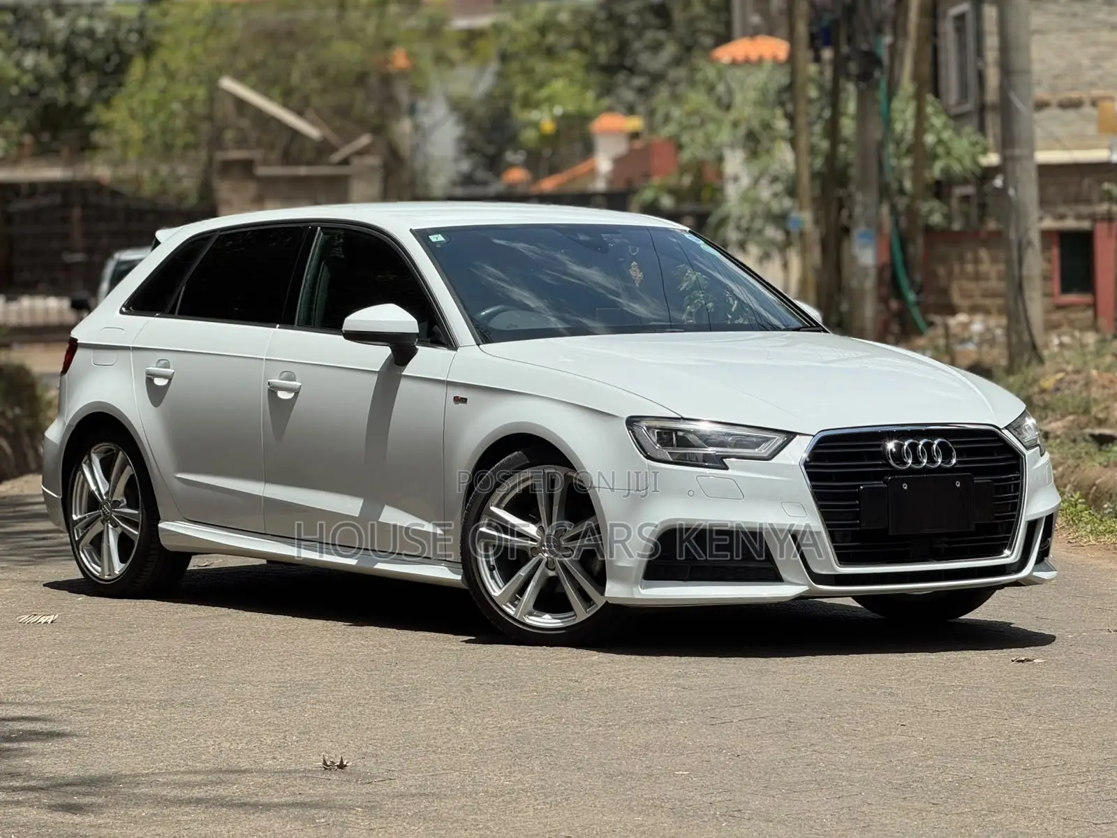 Audi A3 2019 Pearl