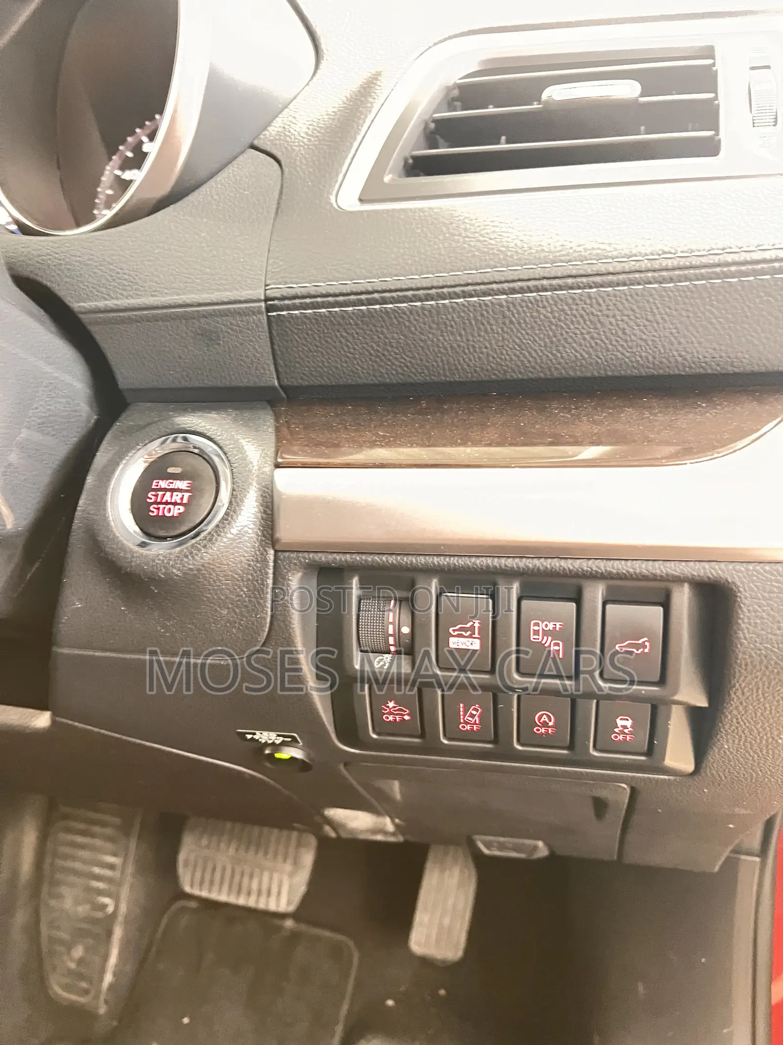 Subaru Outback 2.5i AWD 2019 Maroon