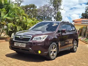 Subaru Forester 2.0XT Premium 4dr SUV AWD (2.0L 4cyl Turbo CVT) 2015
