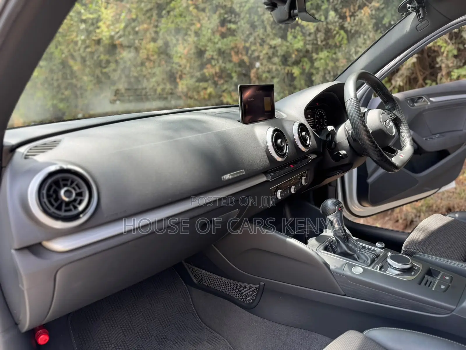 Audi A3 2019 Pearl