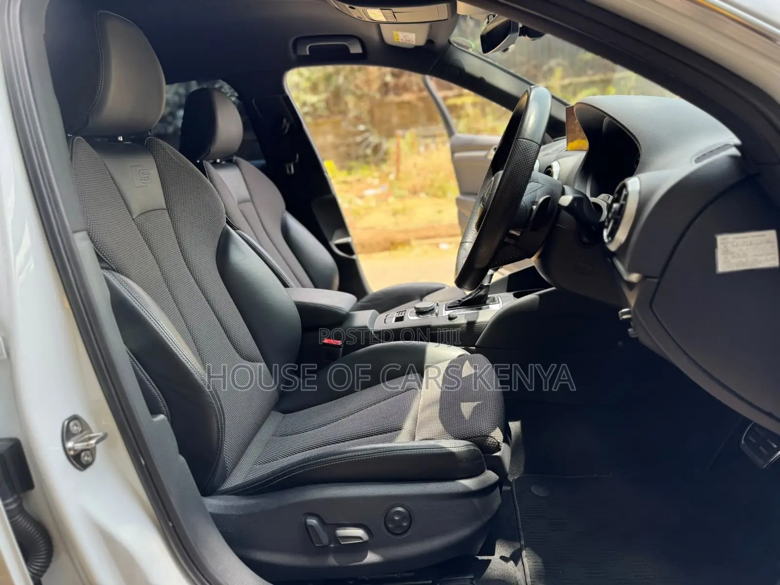 Audi A3 2019 Pearl