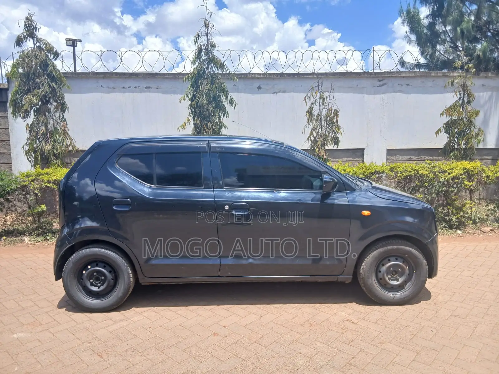 Suzuki Alto 2016 Black