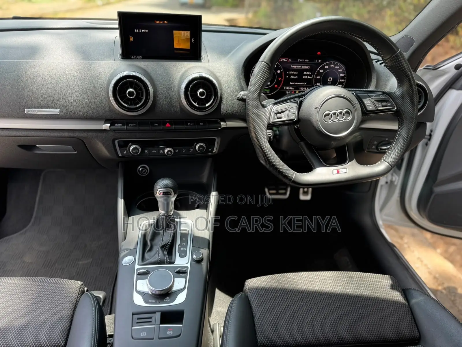 Audi A3 2019 Pearl