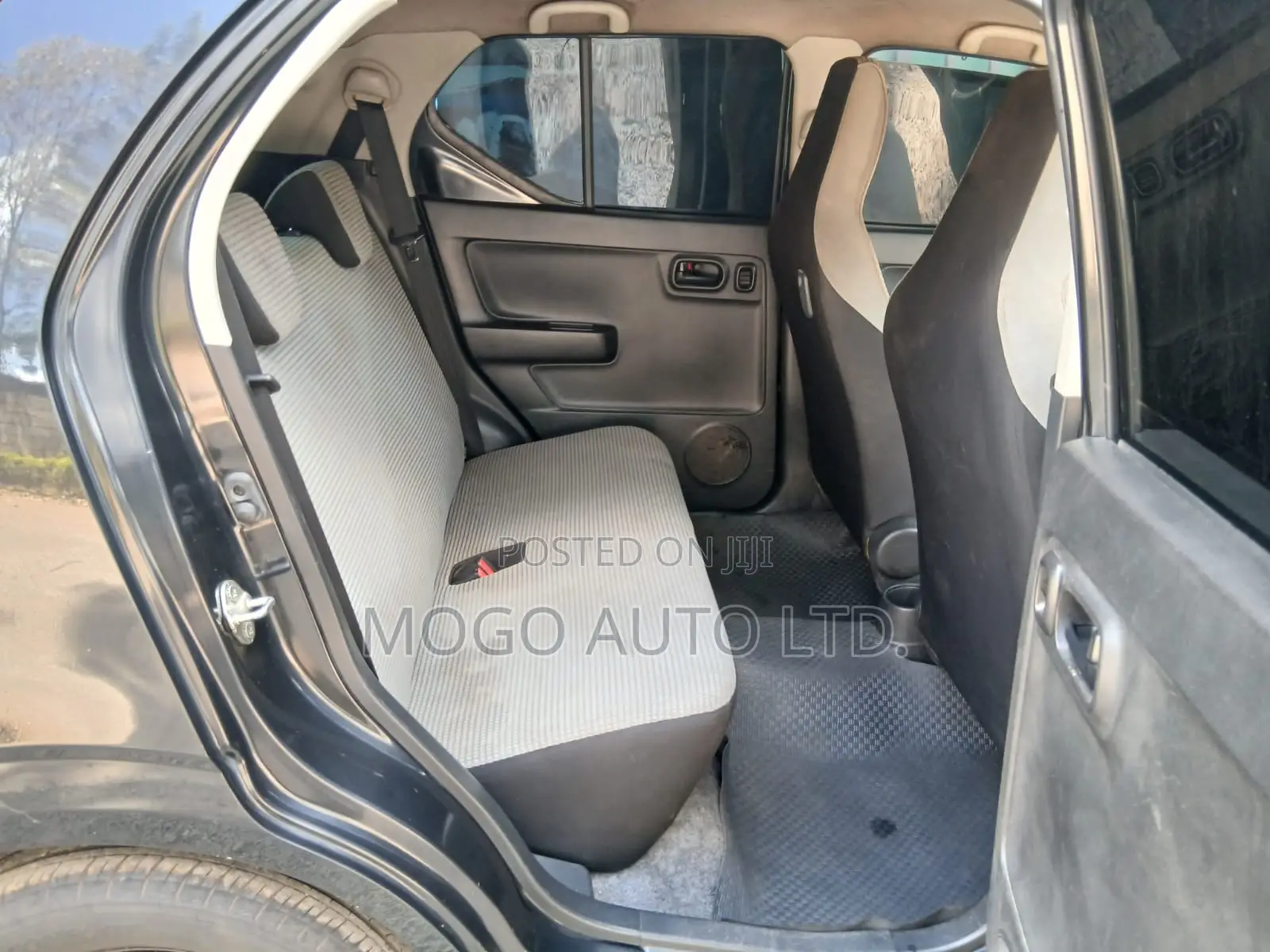 Suzuki Alto 2016 Black
