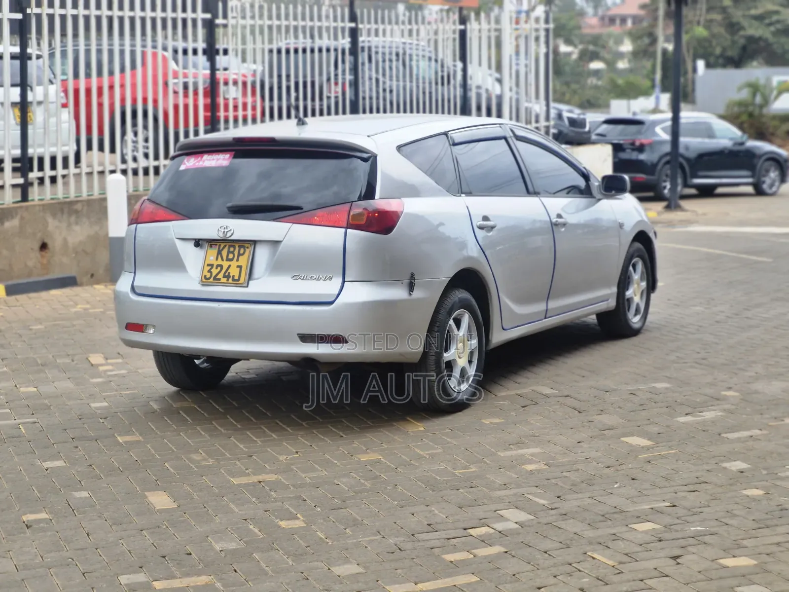 Toyota Caldina 2005 Silver