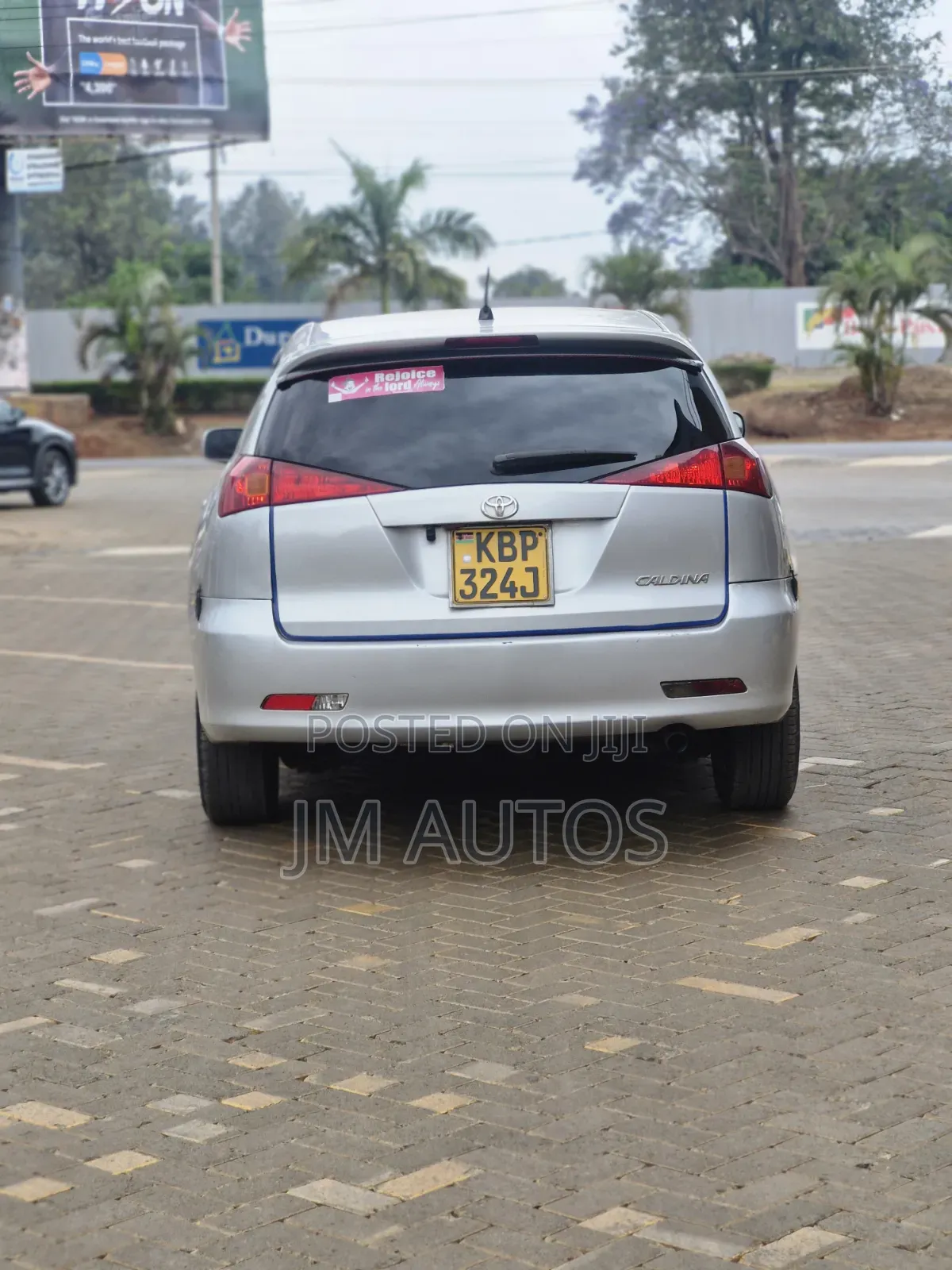 Toyota Caldina 2005 Silver