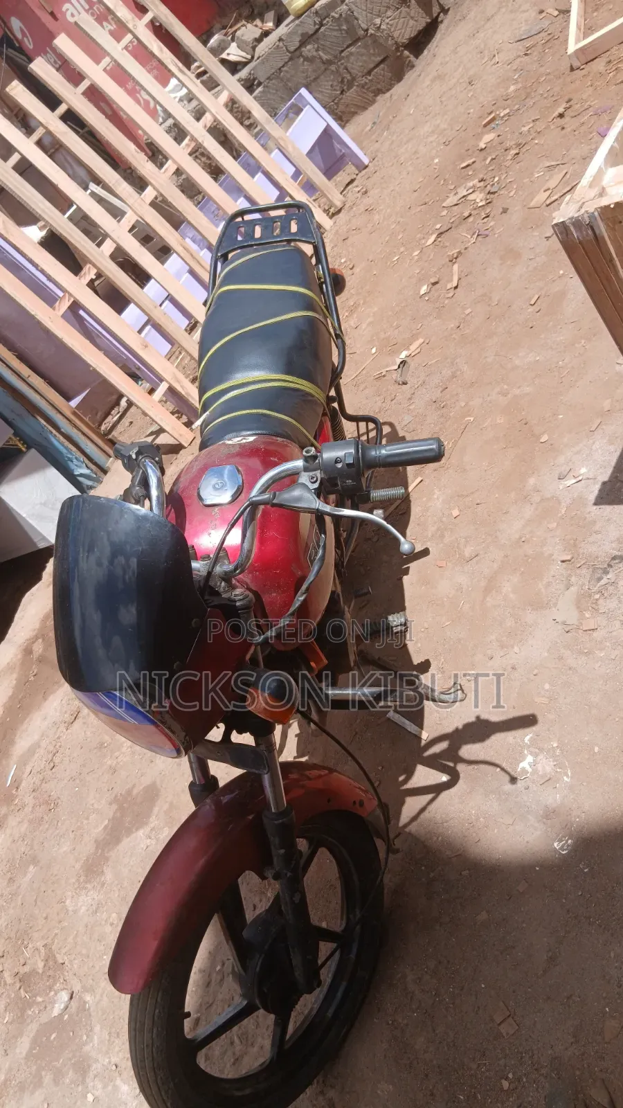 Bajaj Boxer 150 UG 2012 Red