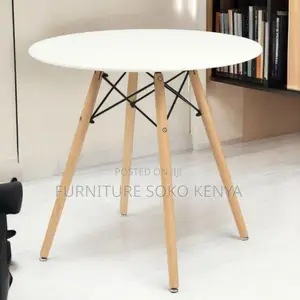 Dining Table : Eames Round Dining Table