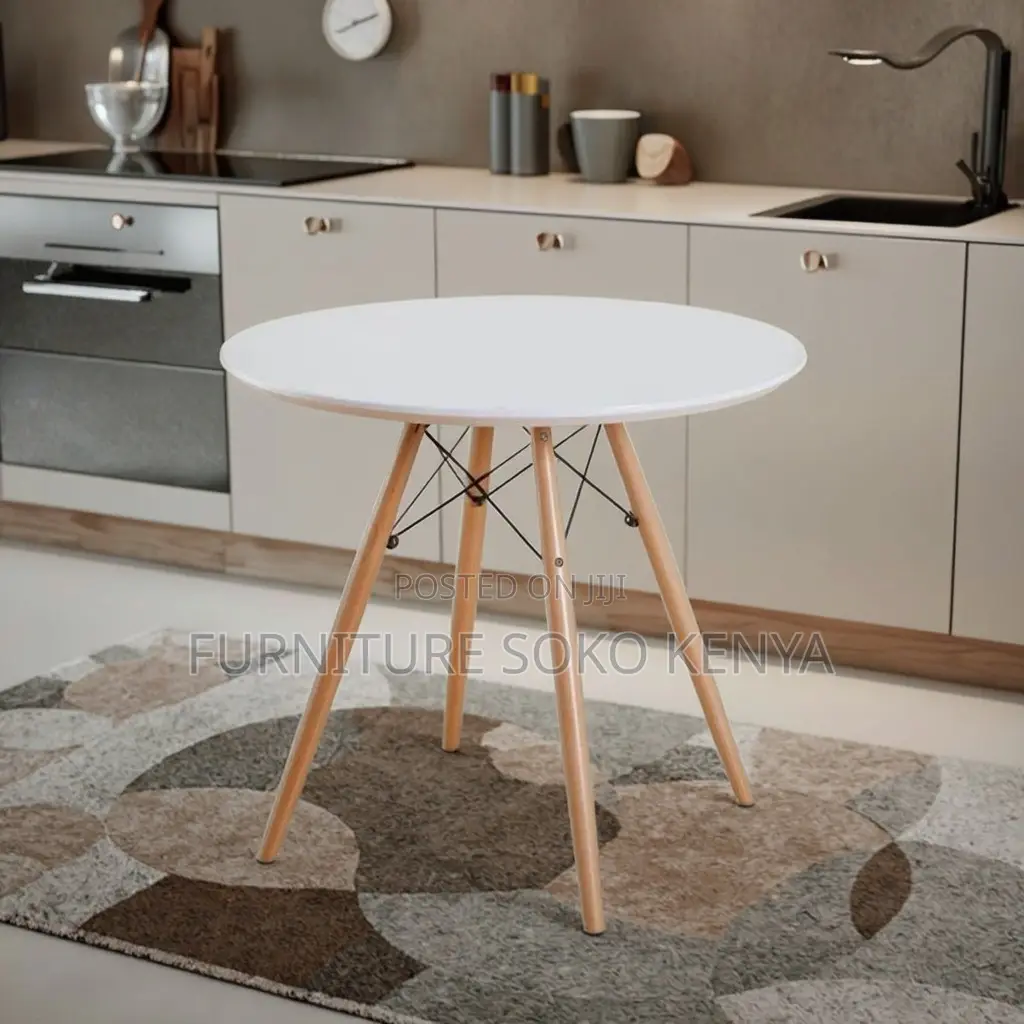 Dining Table : Eames Round Dining Table