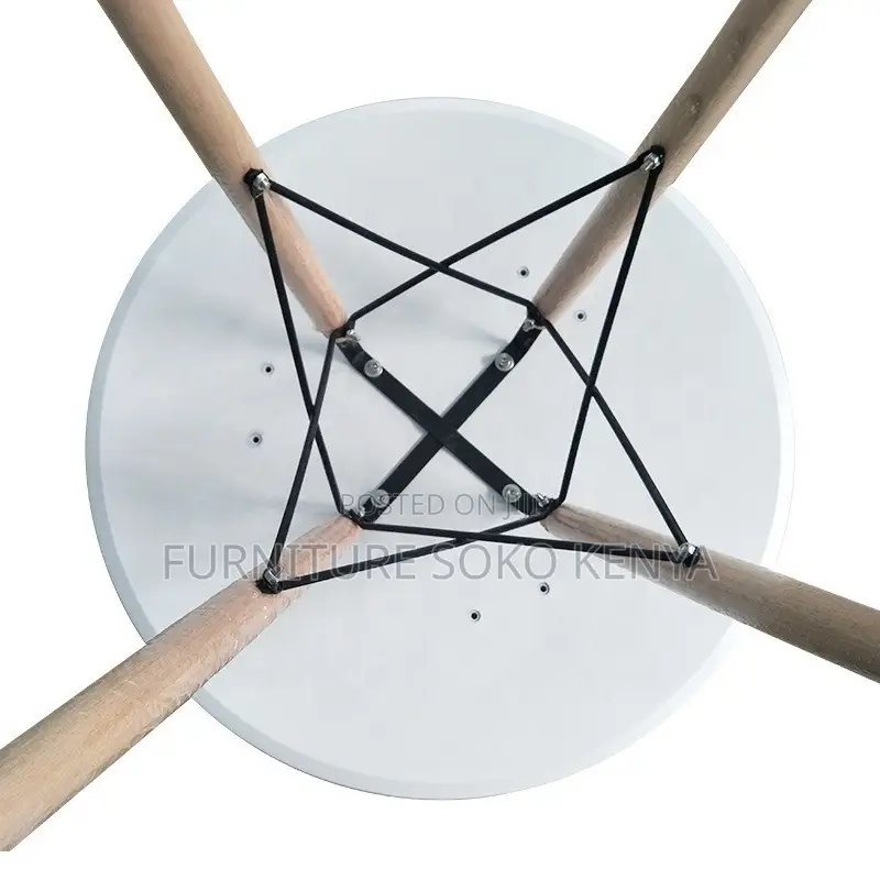 Dining Table : Eames Round Dining Table