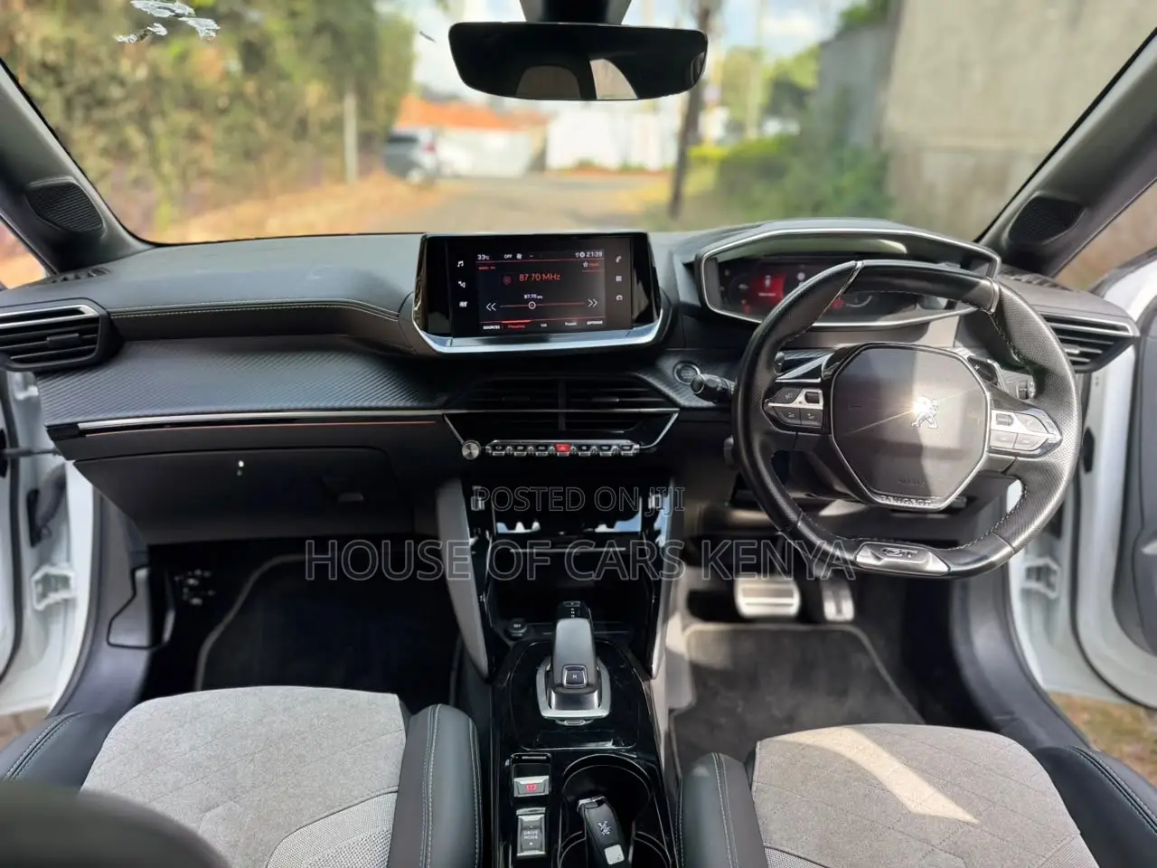 Peugeot 208 2021 Pearl